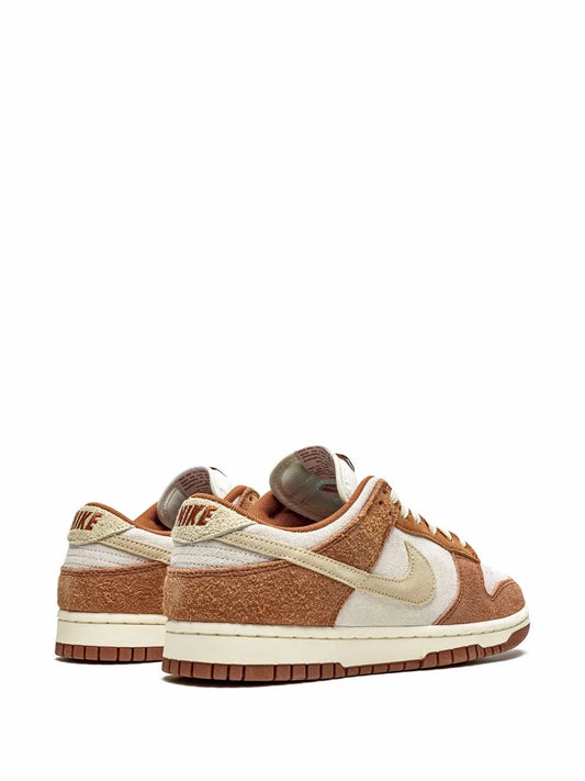 Nike Dunk Curry