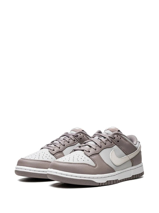 Dunk Low "Moon Fossil"